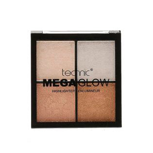 Technic Matte Mega Highlighter palette with four matte shades in a black compact