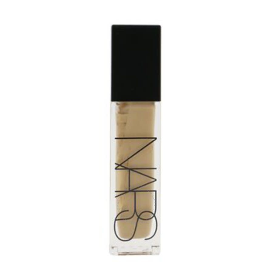 NARS Natural Radiant Longwear Foundation in Mont Blanc shade, 1oz glass bottle with pump